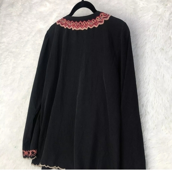 Faith And Zoe Embroidered Long Sleeve Peasant Blouse Small Pink Black Floral - Picture 5 of 9